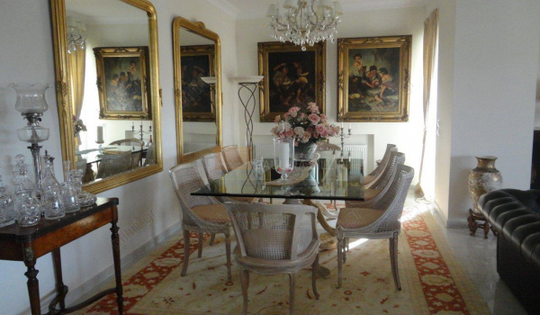 Τραπεζαρία - Dining room